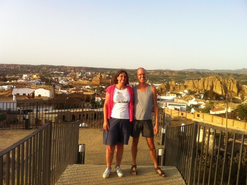 dc-2011-0486 ingrid en ferry, guadix, spanje (21-07-2011)